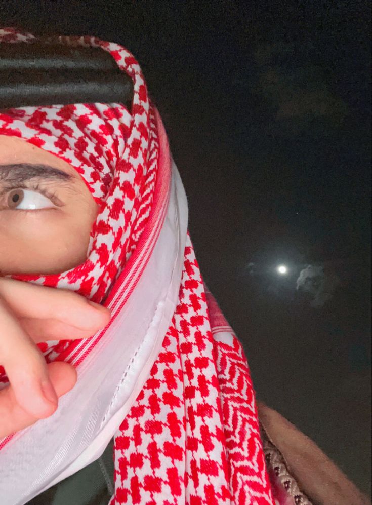 مممم